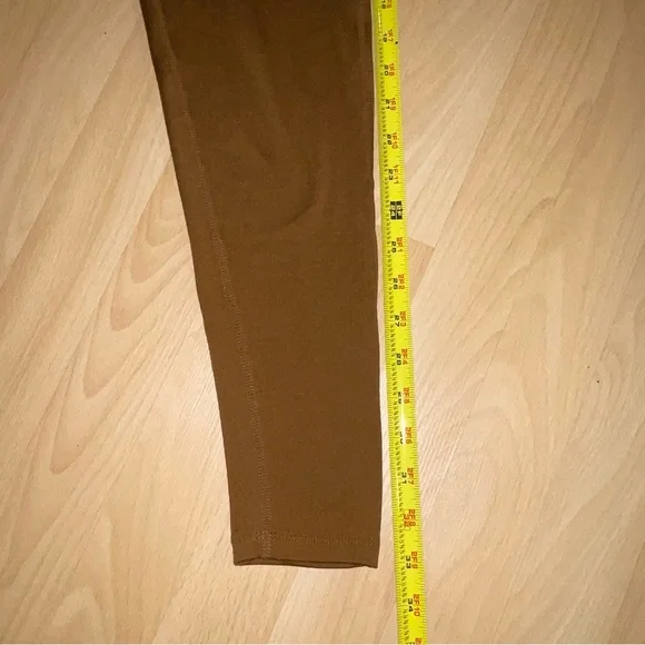 Sage brand Brown Leggings high rise cropped capri pants with pockets - Picture 8 of 8